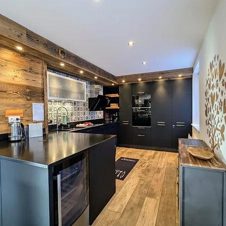 Maison Paisible A Avec Terrasse, Flipper Et Parking Prive - Fr-1-589-598